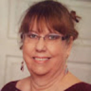 Meet your Posher, Pamela